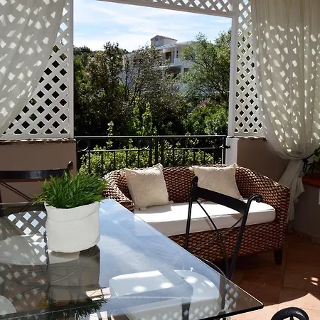 Villaggio Smeralda By Sardegna Smeralda 公寓式酒店 4*
