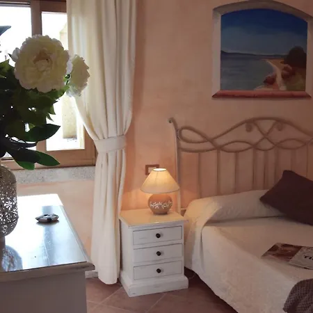 Villaggio Smeralda By Sardegna Smeralda מלון דירות פורטו רוטונדו